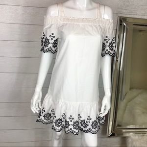 NWT Vineyard Vines Off The Shoulder Dress